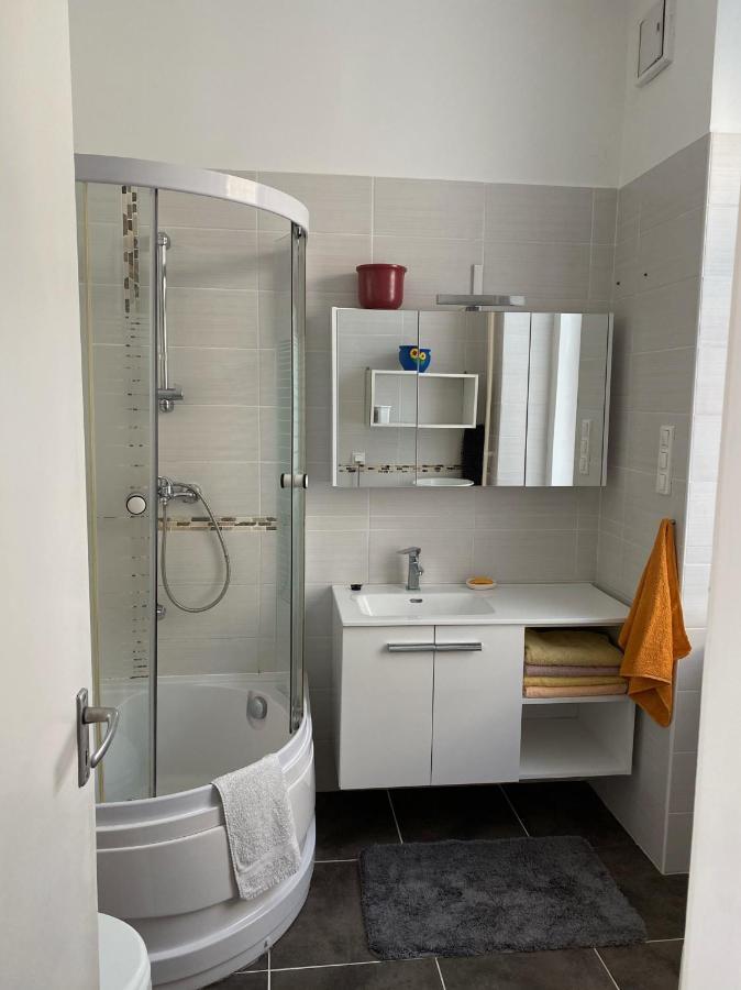Balazs Apartman Eger Exterior photo